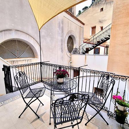 Апартаменты Dimora Ventimiglia Чефалу Экстерьер фото